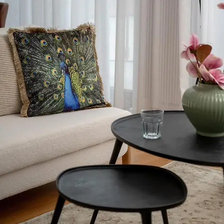 Διαμέρισμα Luxury With Parking And Air Conditioning Near The Market Square By Renters Prestige